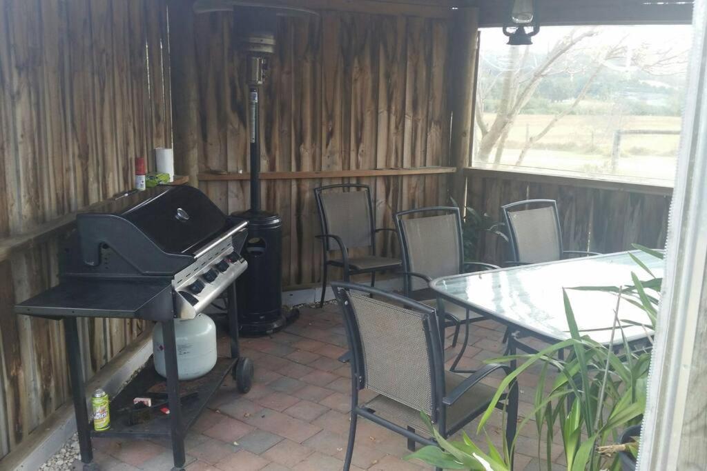 Handsome Hills Dairy Retreat Won Wron المظهر الخارجي الصورة